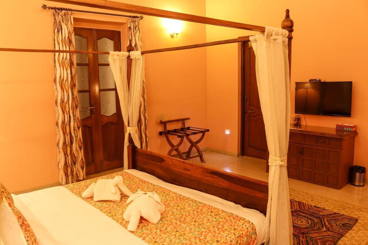 Surya Kiran Heritage Hotel Panaji Exterior foto